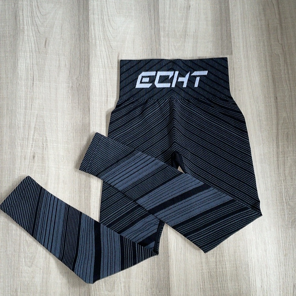 !!SUPER RARE!! 57% OFF ECHT Arise Rival Leggings Size XS NO LONGER SOLD